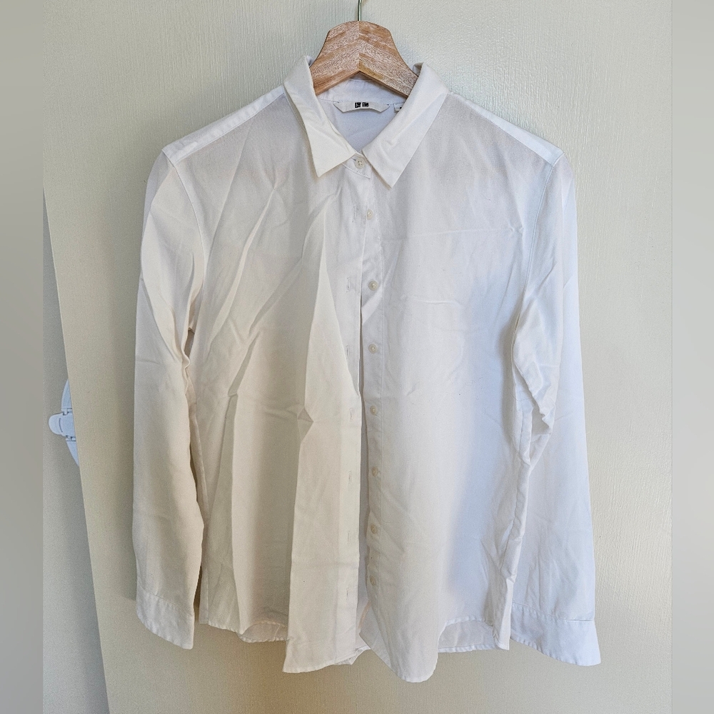 Uniqlo rayon long sleeve blouse